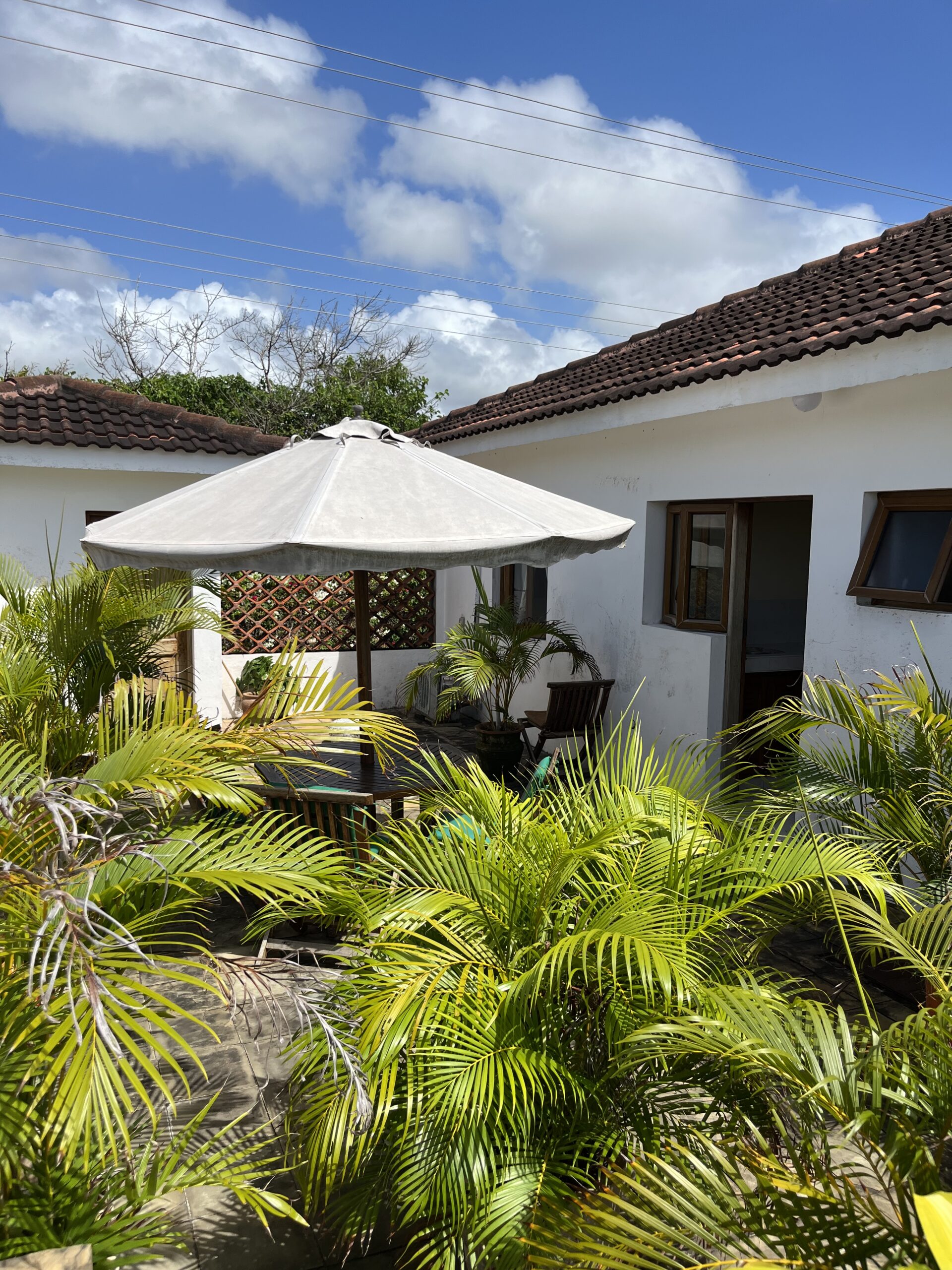 Utulivu Beach Cottage, Vipingo Beach