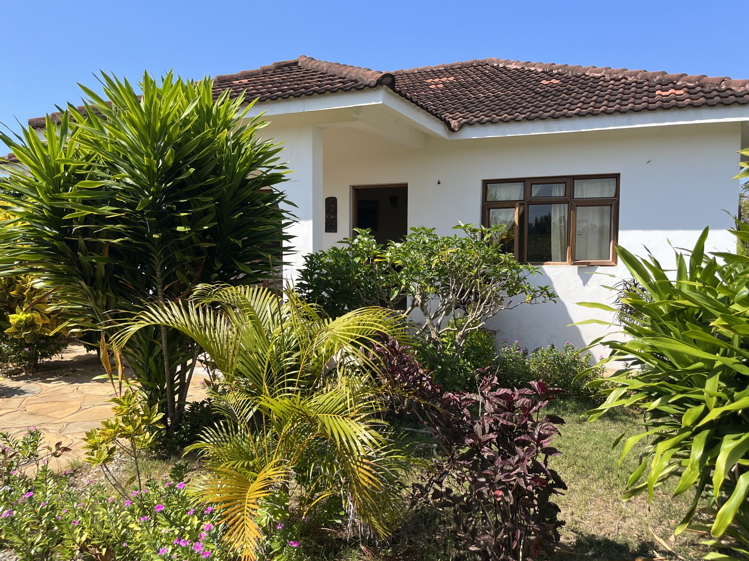 Utulivu Beach Cottage, Vipingo Beach